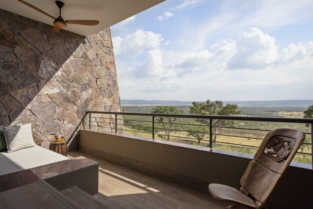 103bSerengetiLodge_MeliaCollection-Lagon Terrace
