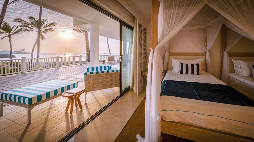 2-Bedroom-deluxe-ocean-view-balcony-beds-1536x864