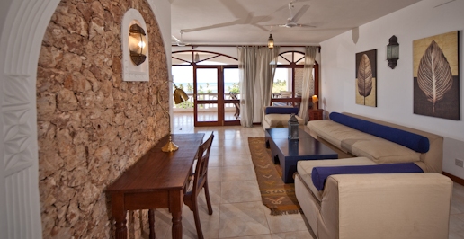 2BS LOUNGE