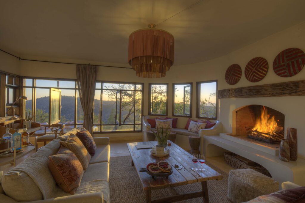 Aloe living room