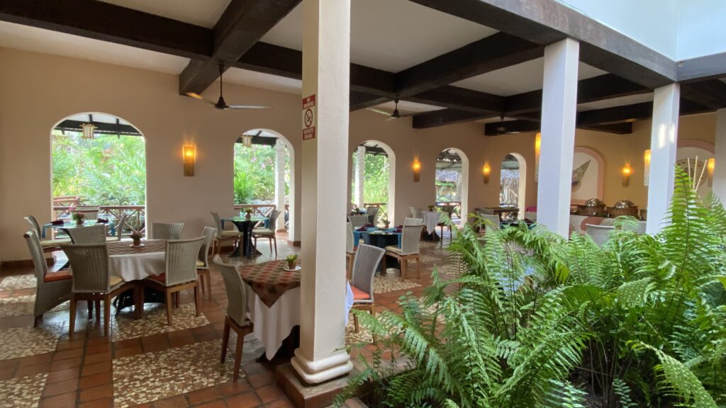 Bahari Restaurant 2
