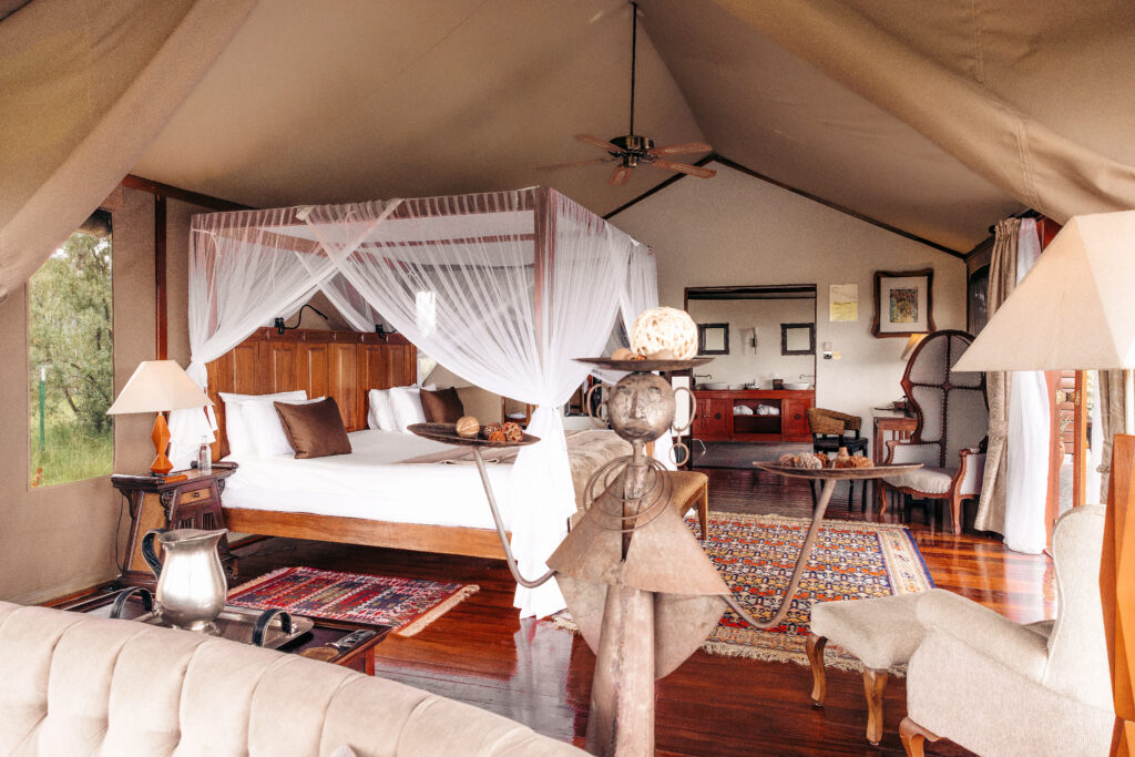 Deluxe tent
