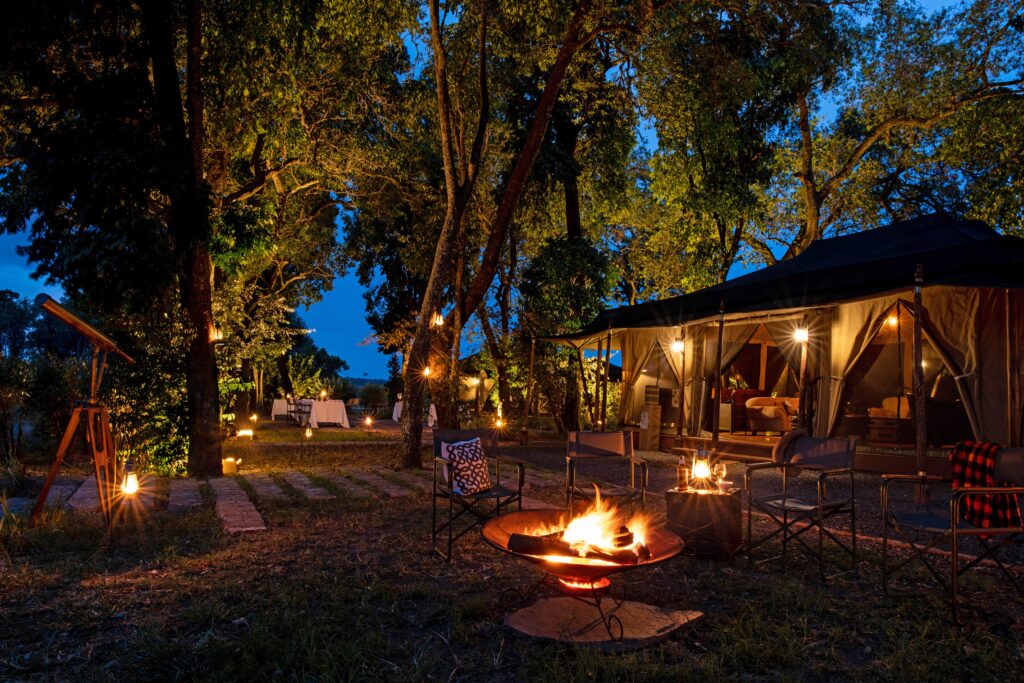 Elewana Sand River Main area camp fire