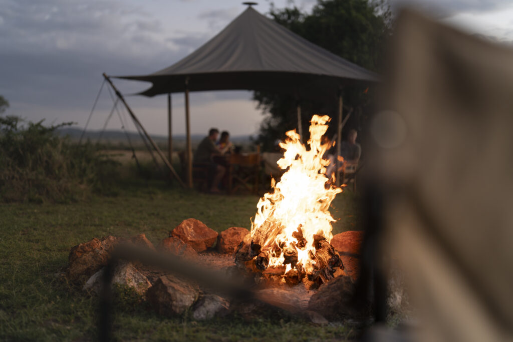 Grumeti Reserve_Explore Tented Camp_Camp Fire_Ross Couper__AR59586