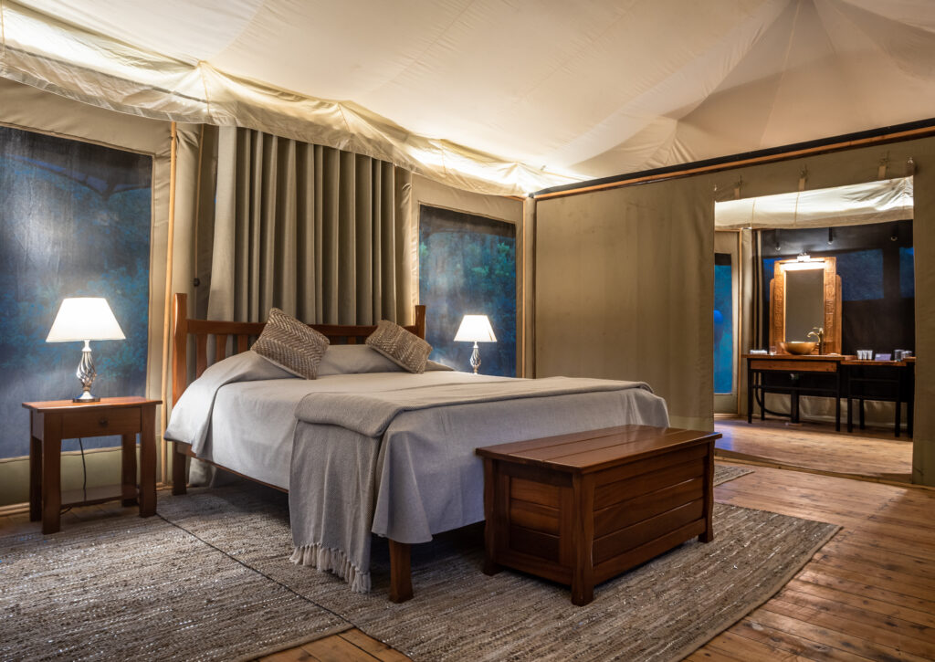 Guest Tent,, (1)