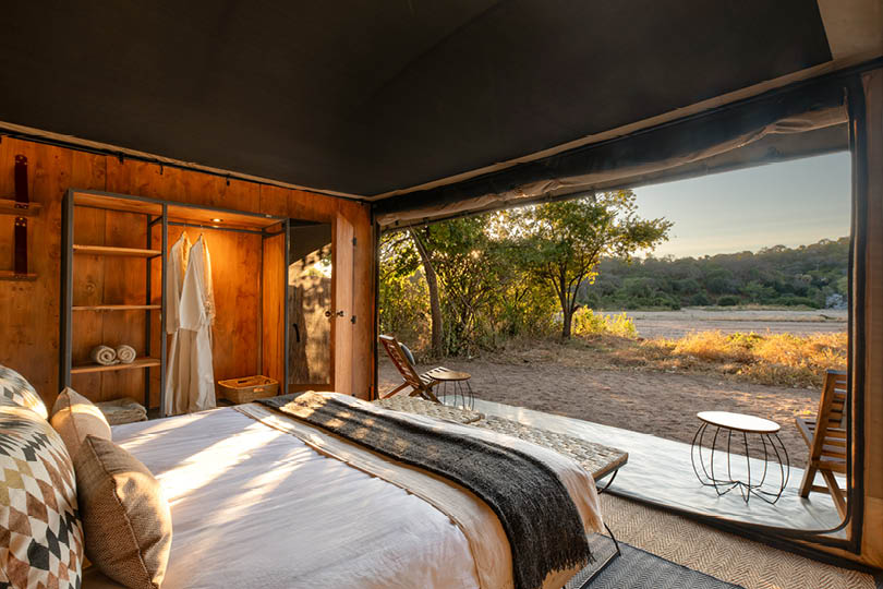Guest-Tent-Interior-with-view