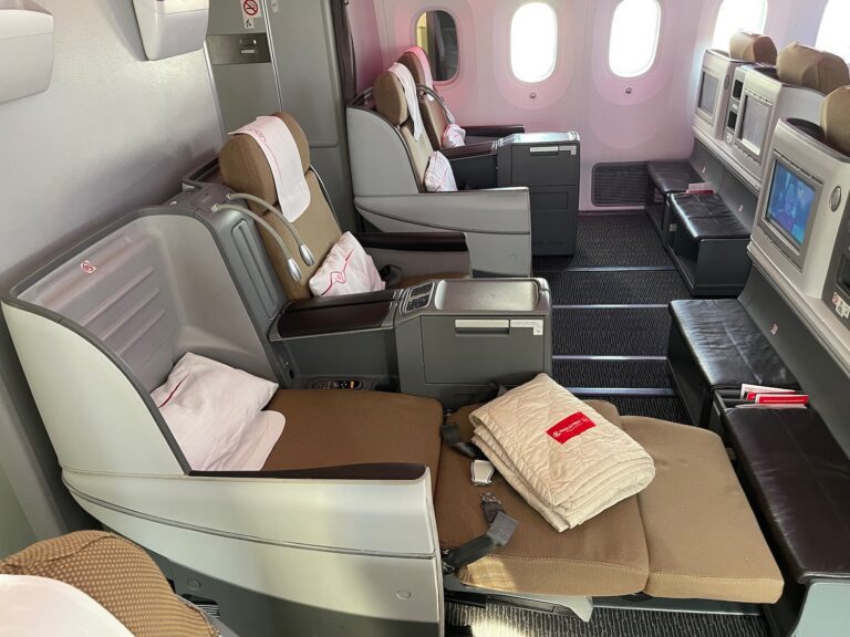 Kenya-Airways-787-Business-Class-Review-73