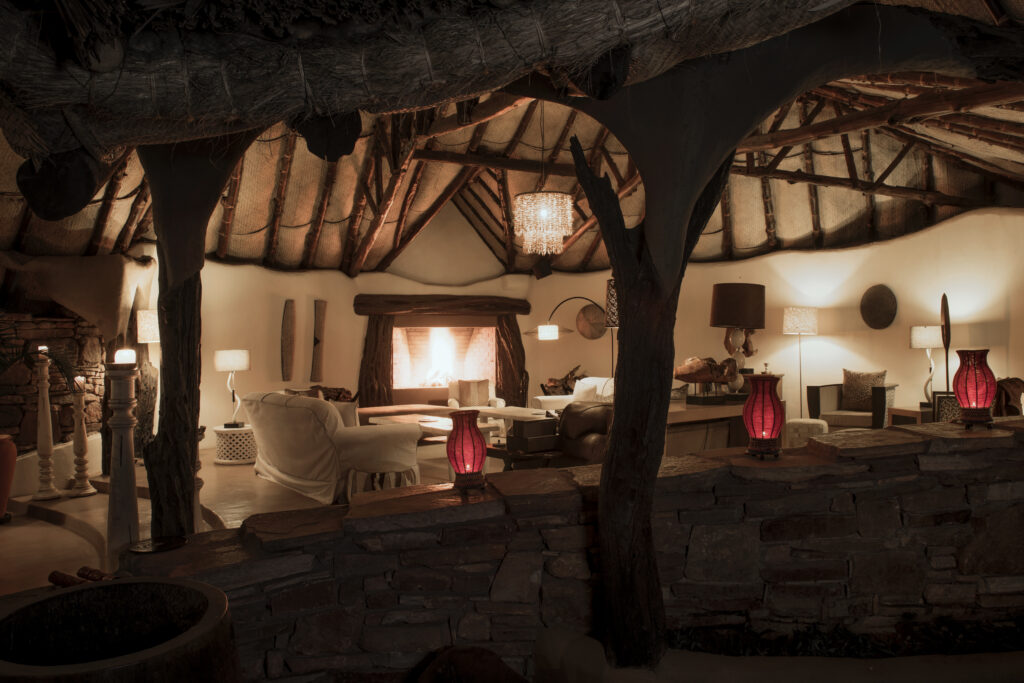 Lodge_Lounge_19688_s2