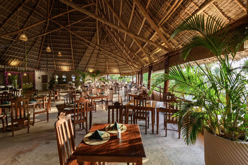 Mapenzi_The_Palms_Restaurant_resized