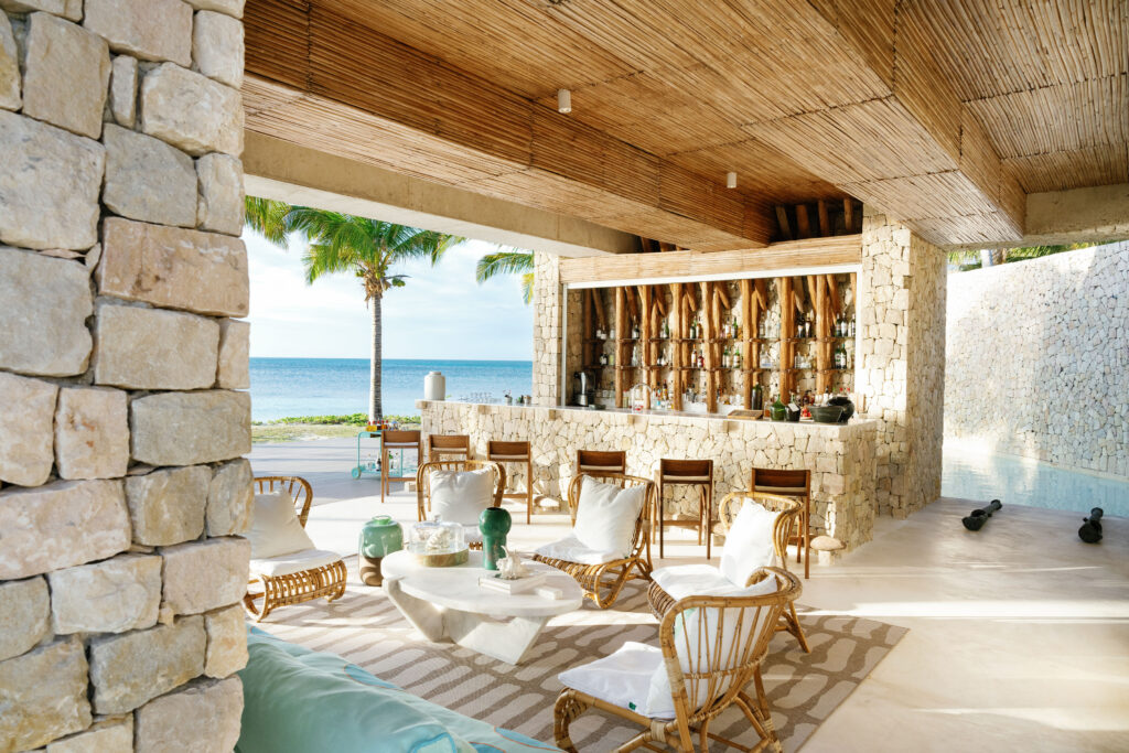Miavana_Bar_©_Oliver_Fly_Photography_3