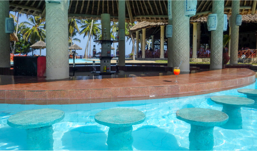 Neptune Paradise Pool Bar 1
