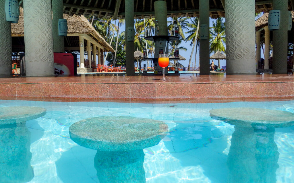 Neptune Paradise Pool Bar 3