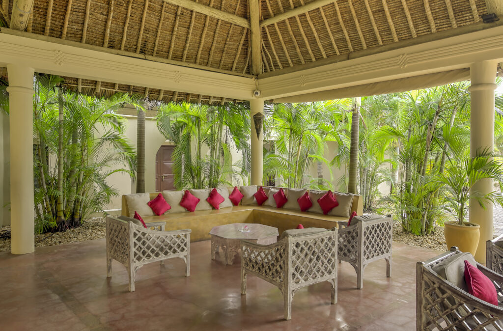Neptune Paradise - Reception 003