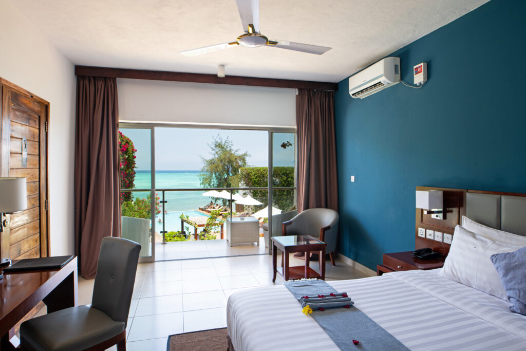 Nungwi Dreams Beach Front Room (7)