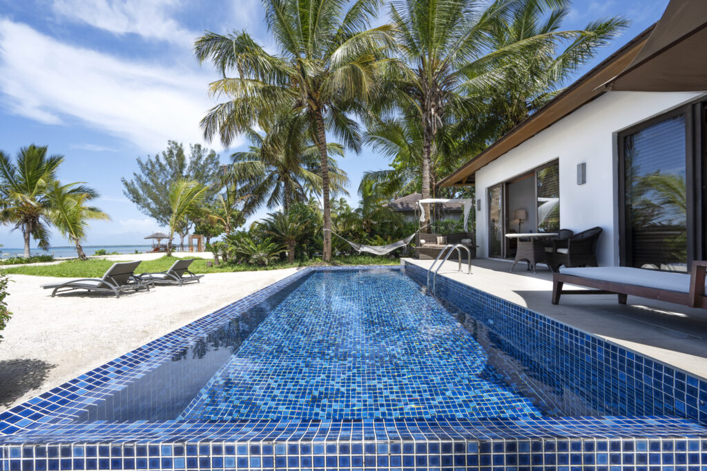 TRZ_Accommodation_Luxury_Ocean_Pool_Villa_Exterior_17030