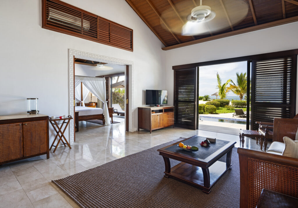 TRZ_Accommodation_Luxury_Ocean_Pool_Villa_Exterior_17032