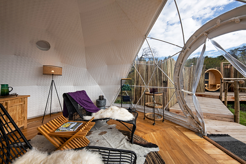 The-Highlands-Lounging-area-interior
