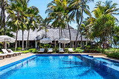 The-Palms-Main-Pool-2-Thumb
