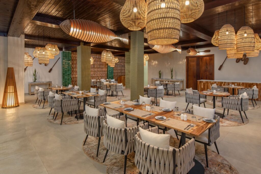 ak-znzak-le-mer-restaurant-21933-96271_Classic-Hor