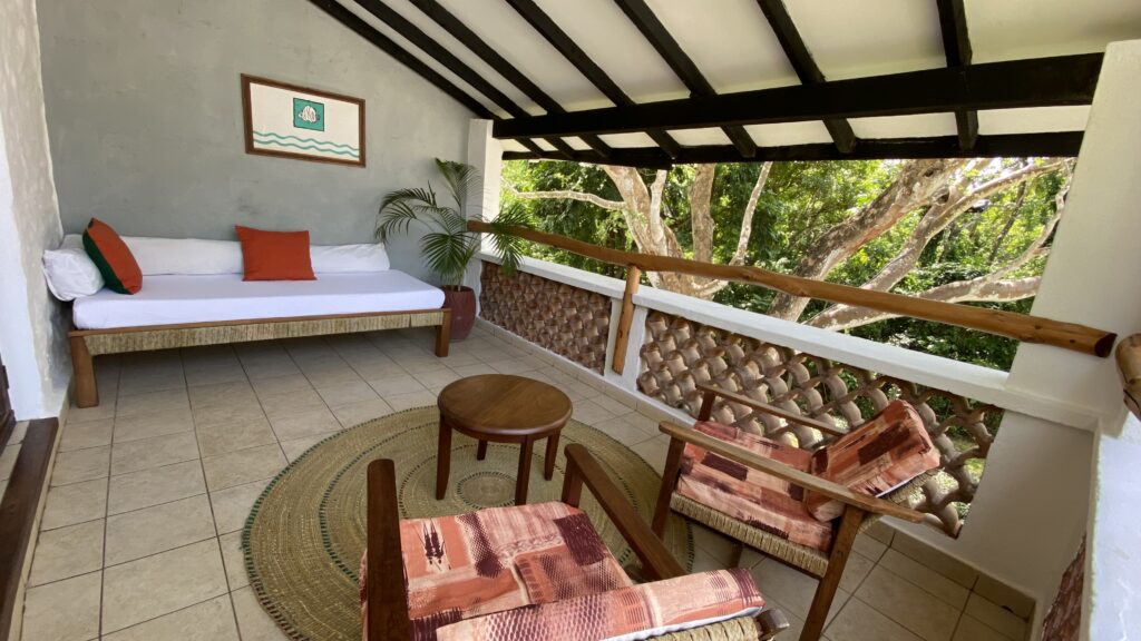 deluxe room balcony
