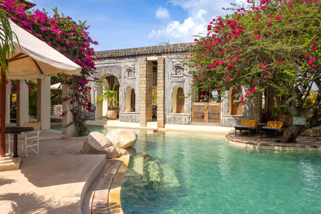 majlis-front_1_orig