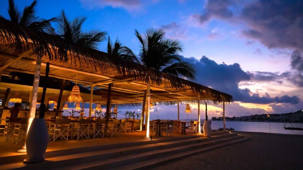 majlis-outdoor-dining_1_orig