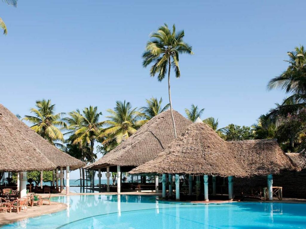 neptune-village-pool_1_orig
