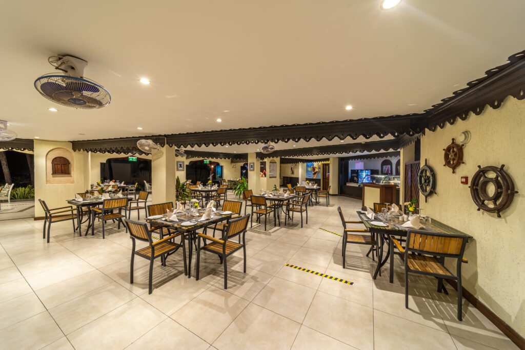 paradise-bistro-10