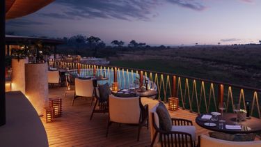 rz-nbomr-nest-restaurant-deck-21845_Wide-Hor