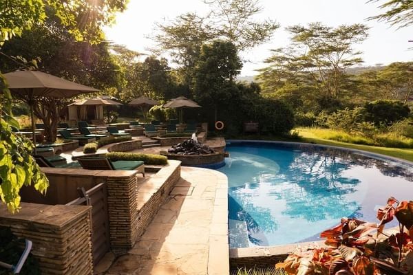 swimming-pool-lake-elmenteita-3